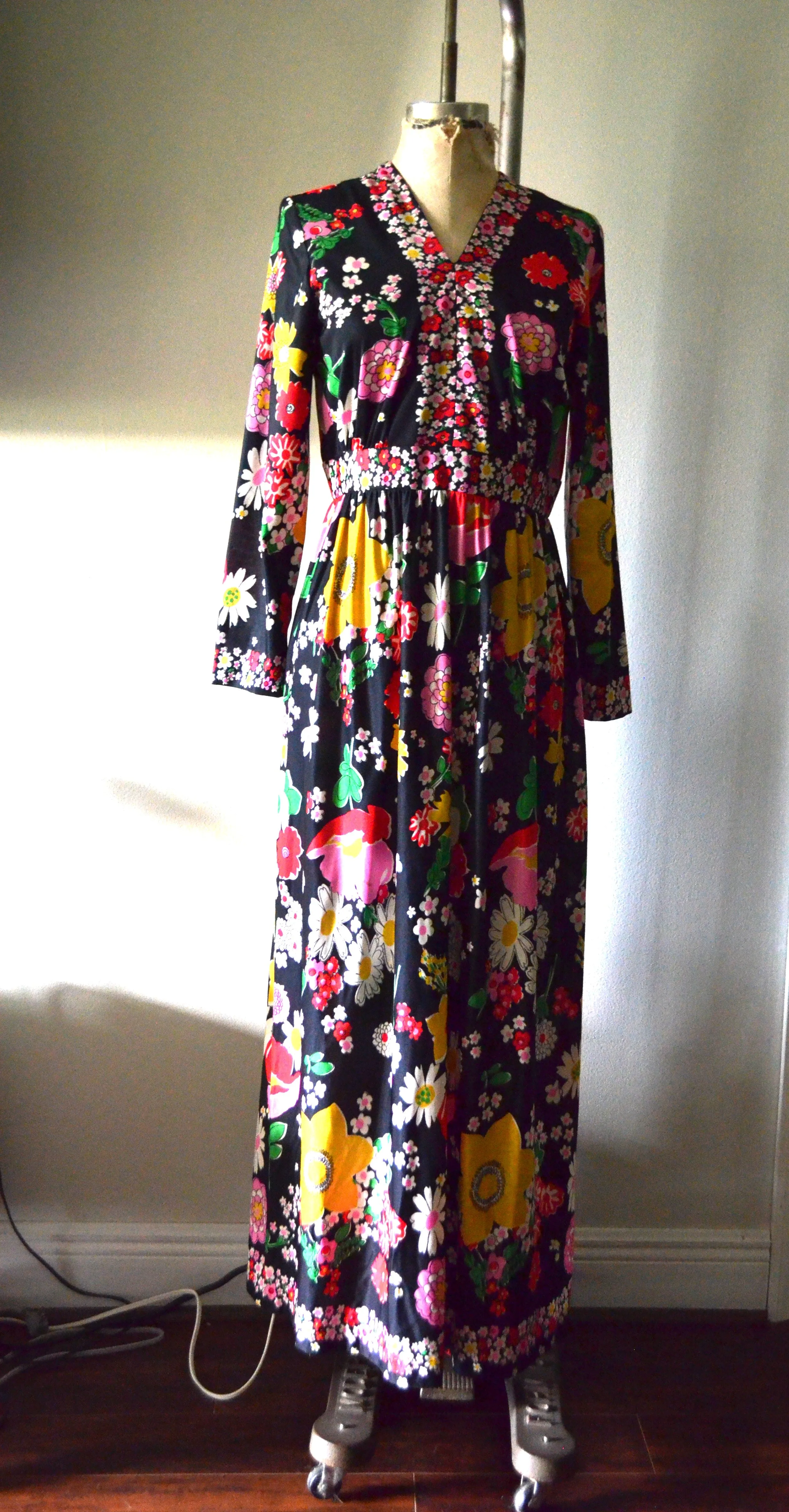 1970s Avalon Floral Print kaftan maxi dress Bohemian