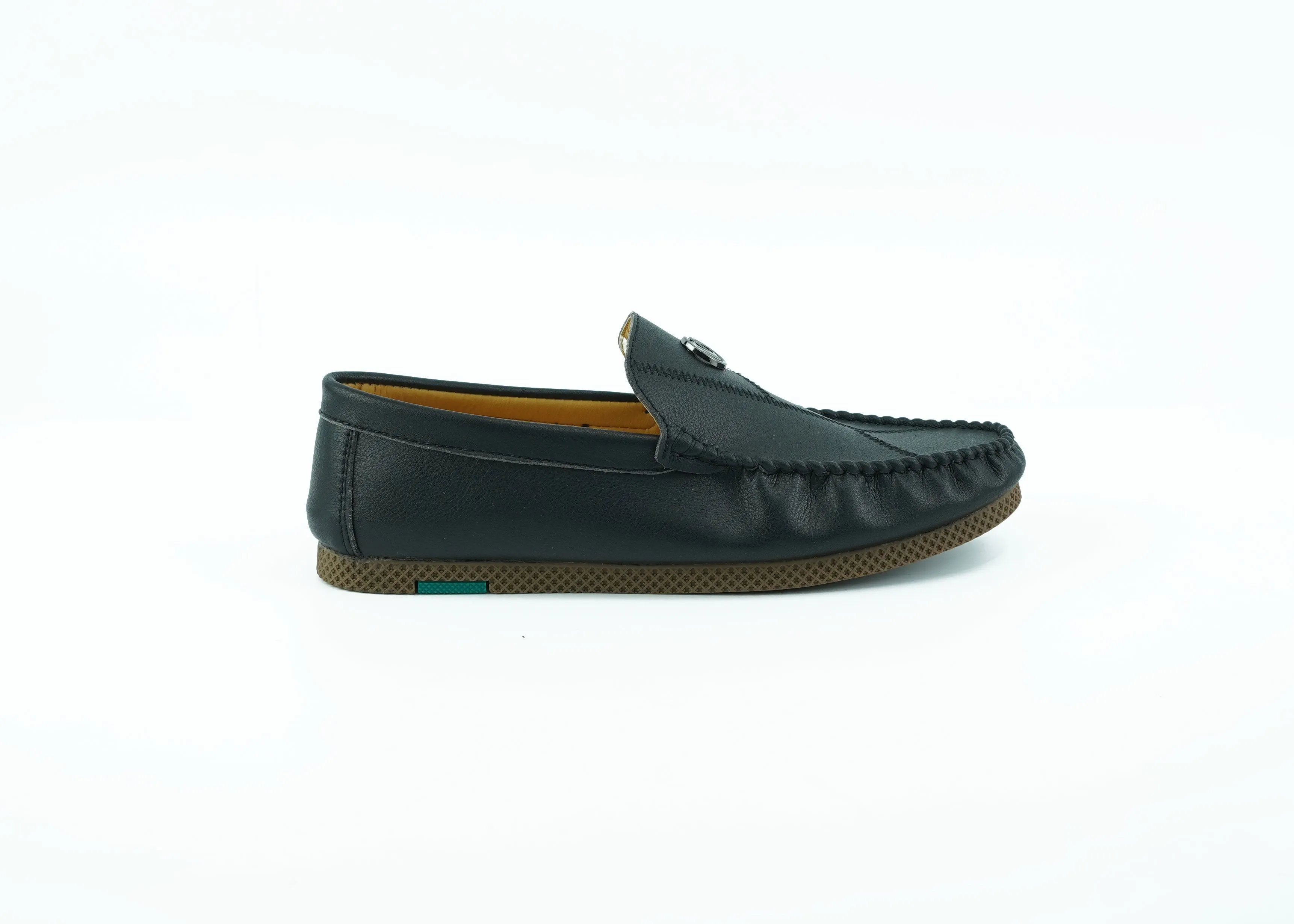 2022 Solid Black loafers for men