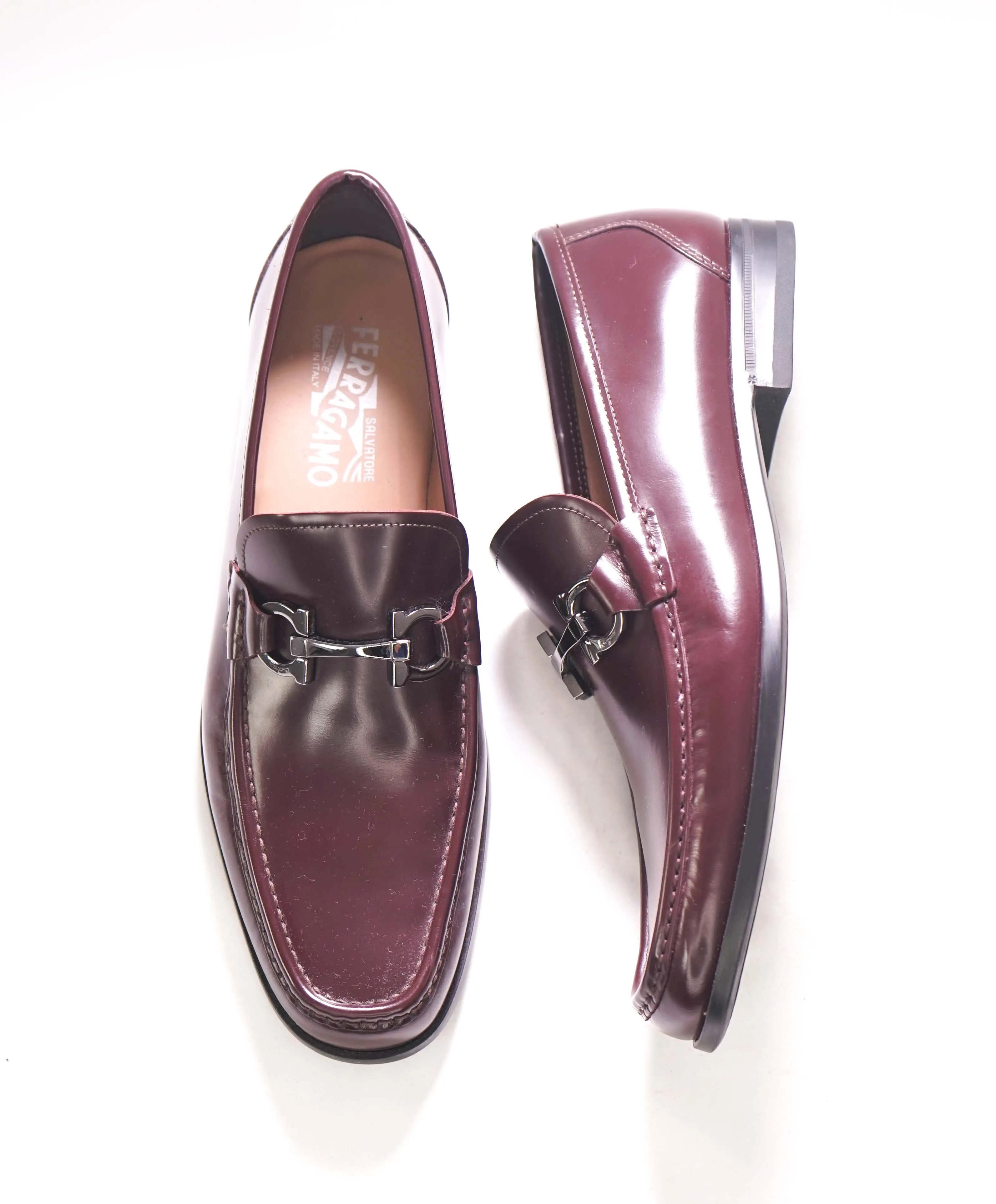 $850 SALVATORE FERRAGAMO - “GRANDIOSO" Gancini Bit Loafer Cherry Leather - 9.5 E