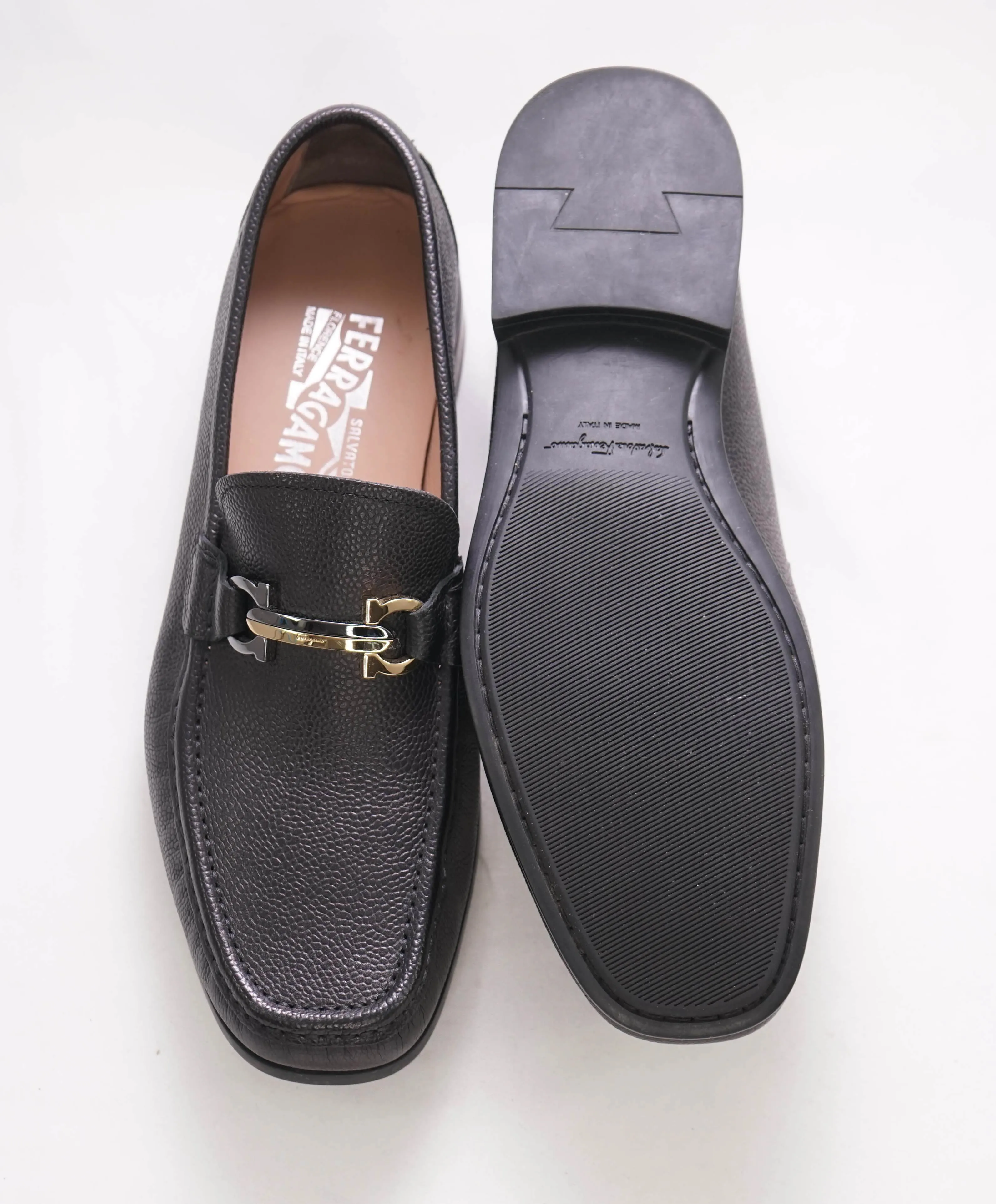 $850 SALVATORE FERRAGAMO - “MAURICE" Black Gld/Slvr Loafer - 8.5 US