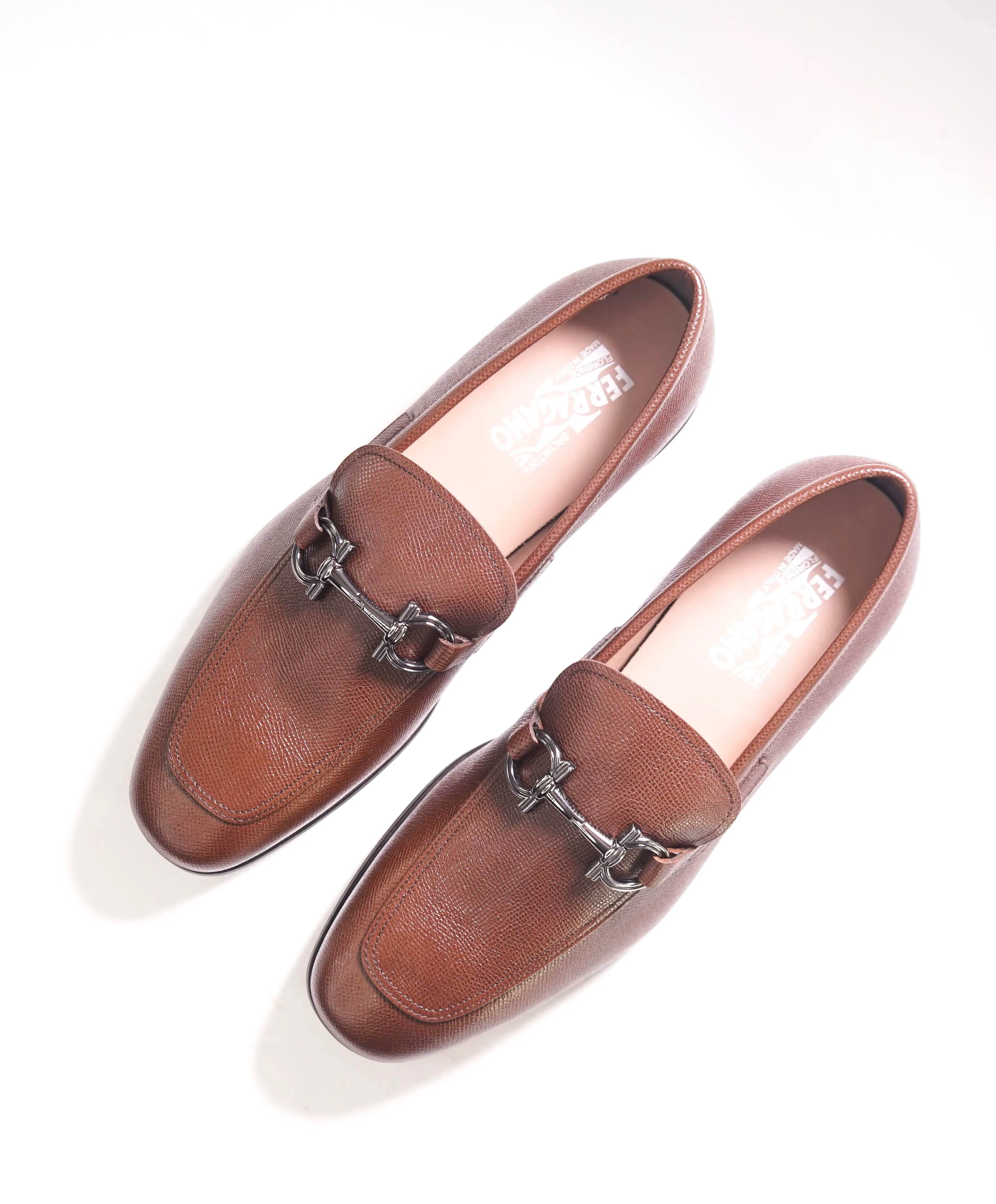 $895 SALVATORE FERRAGAMO - Brown "SCARLET" Gancini Bit Leather Loafer - 9 US