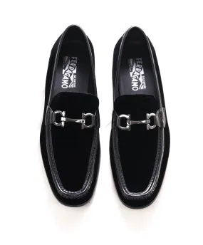 $895 SALVATORE FERRAGAMO - “GRANDIOSO" Gancini Bit Loafer Black Velvet Loafers - 10 E