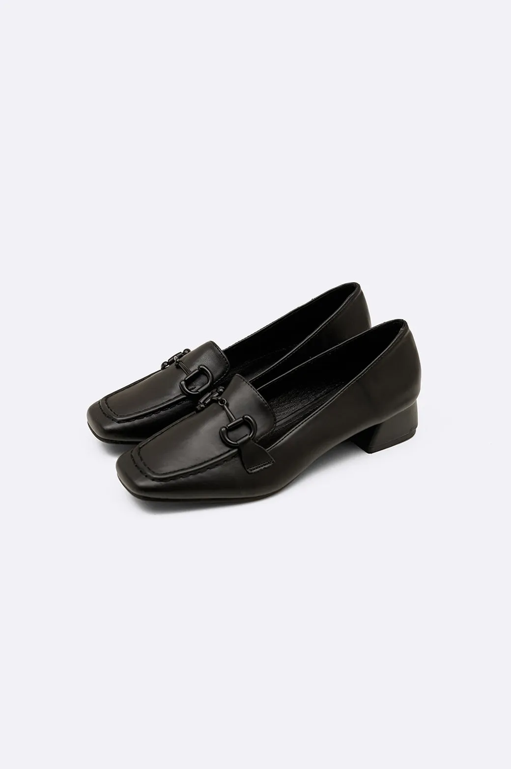 HEELED LOAFERS