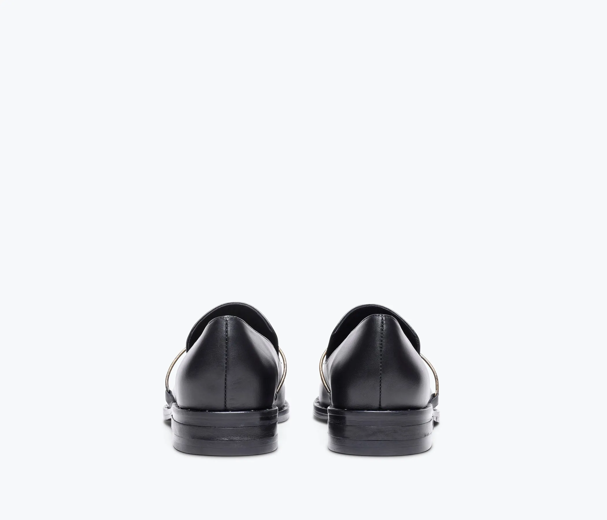 LIGHT HALO LOAFER