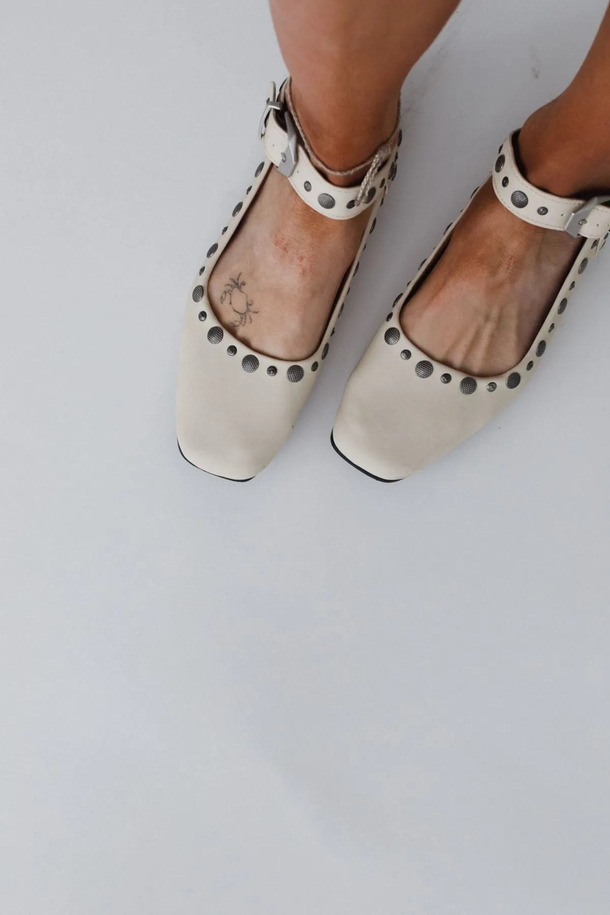 Rockstar Ballet Flats - Ivory