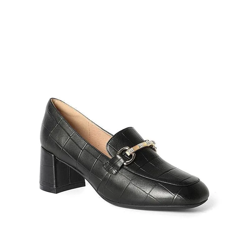 Simple Temperament Loafers