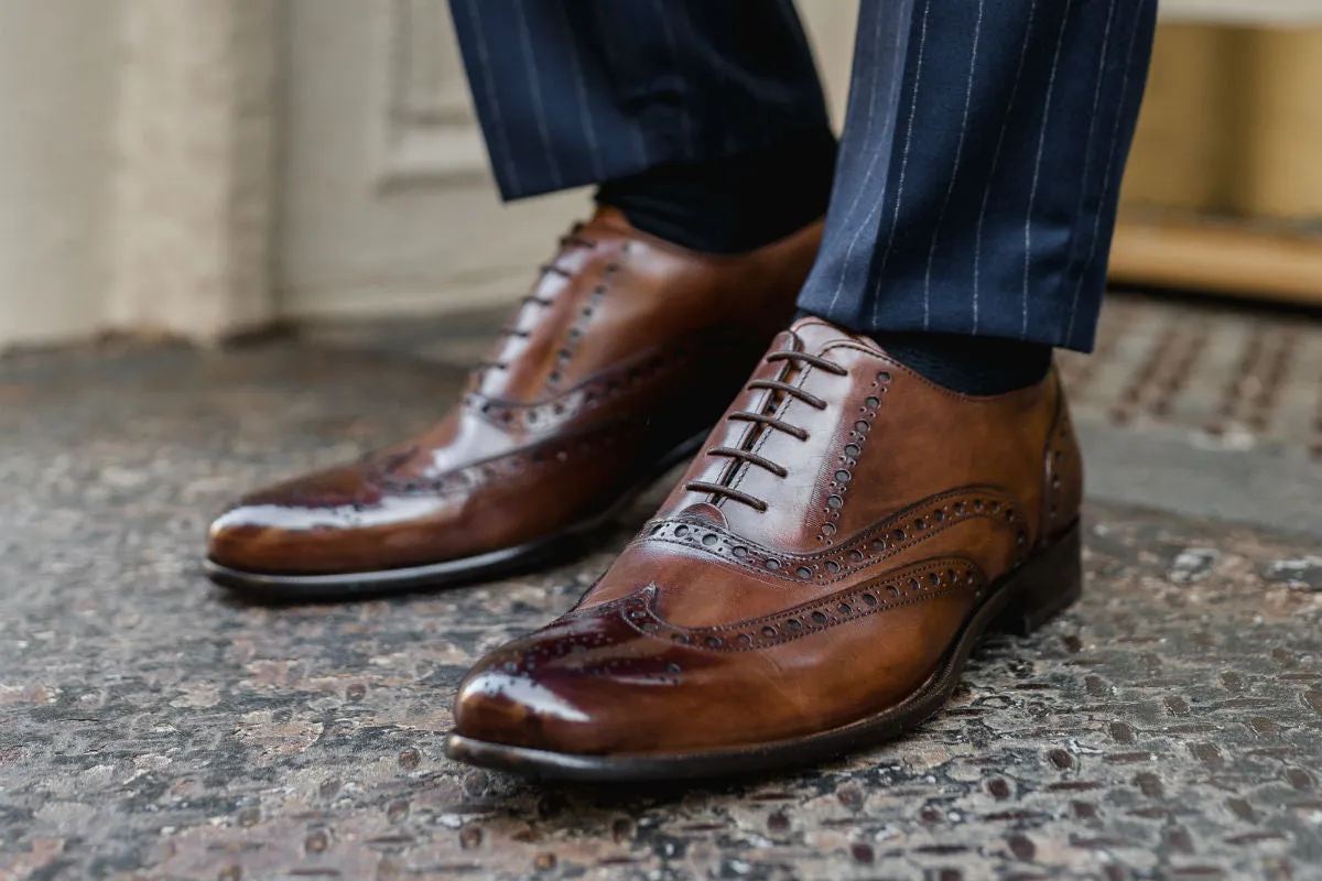 The West II Wingtip Oxford - Marrone