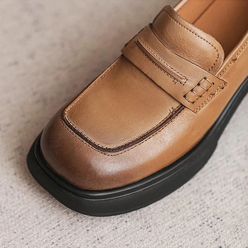 Women Retro Leather Square Head Thick Soled Loafers